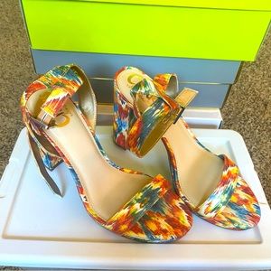 Circus by Sam Edelman, Annette Bright Multi  - orange/yellow/blue/red, new